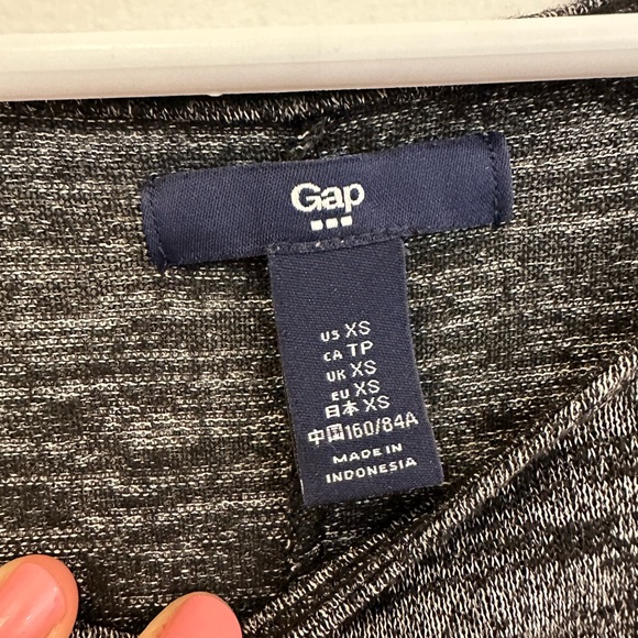 GAP dress - Picture 2 of 5